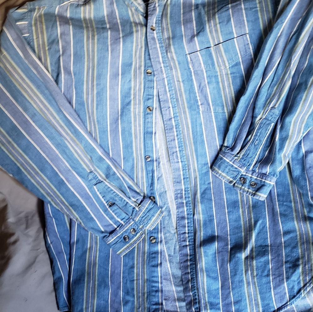 Man's long sleeve collarless button up(Saugatuck)